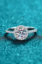 Load image into Gallery viewer, Ready To Flaunt Moissanite Ring