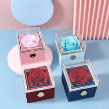 Load image into Gallery viewer, Personalized Heart Necklace - Eternal Rose Box