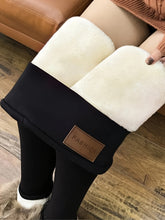 Load image into Gallery viewer, Plush Lined Thermal Leggings