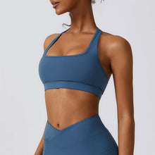 Load image into Gallery viewer, Halter Neck Sport Bra